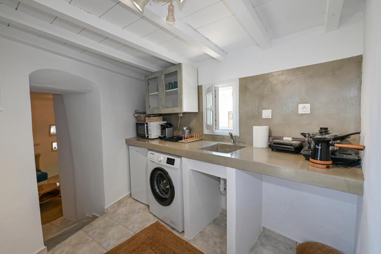 Kleris Apartments 8 Tinos ภายนอก รูปภาพ
