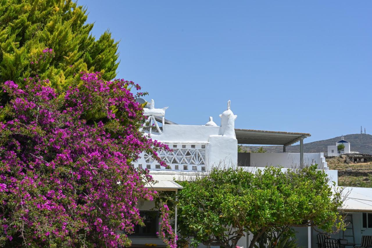 Kleris Apartments 8 Tinos ภายนอก รูปภาพ
